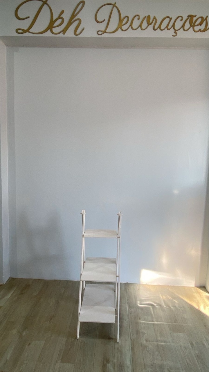 Escada de Lembrancinhas P - Déh Decorações 