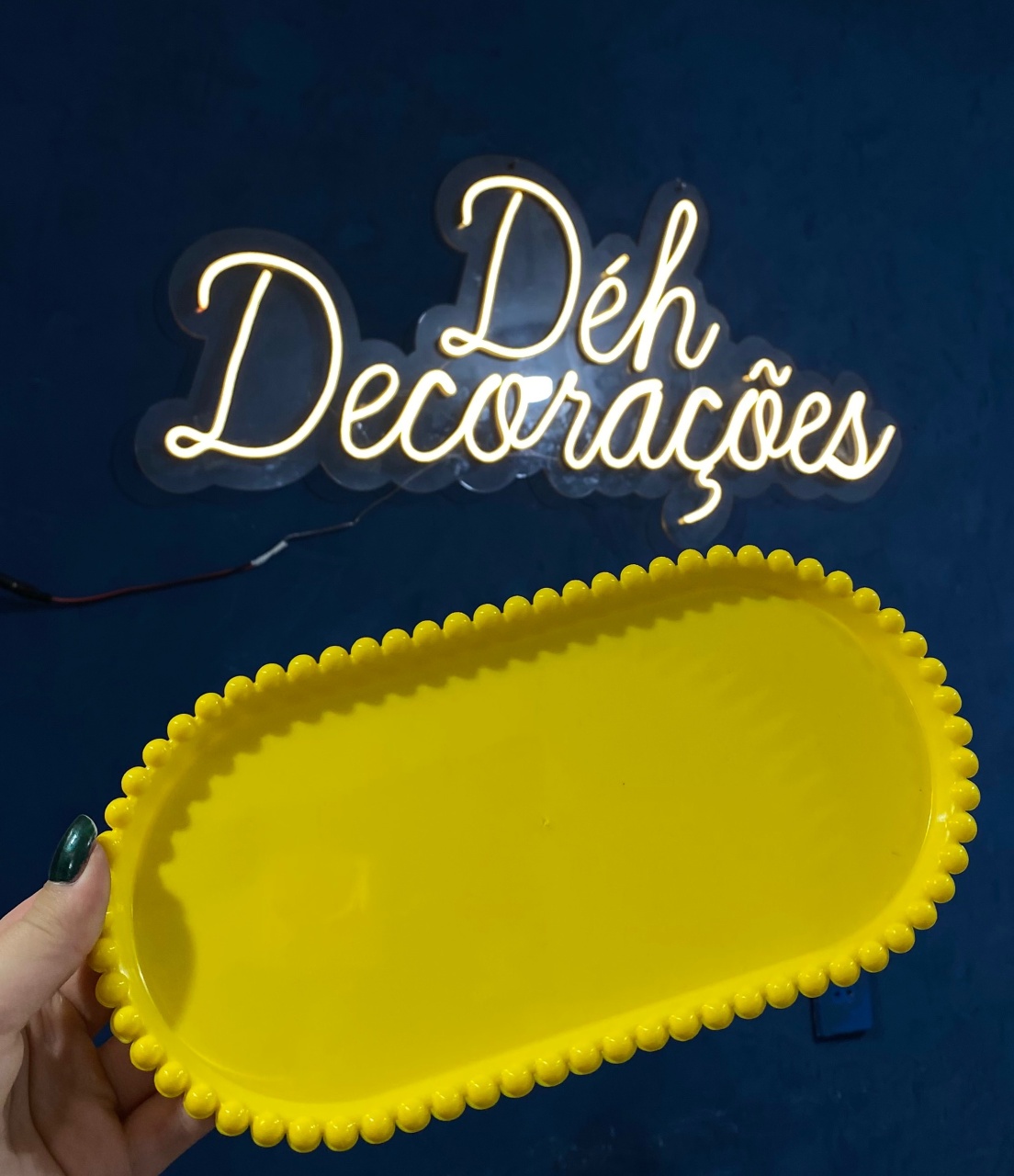 Bandeja Amarela Oval Bolinhas - Déh Decorações 