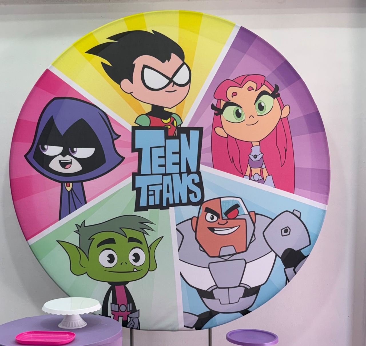 Capa Painel Redondo Jovens Titãs - Déh Decorações 