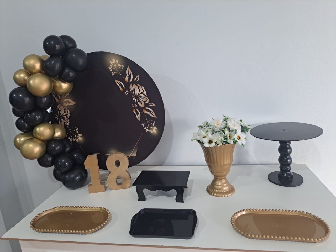 Mini Kit Adulto (Preto) - Déh Decorações 