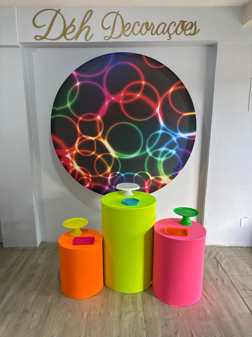 Neon Bolas (Kit 1) - Déh Decorações 