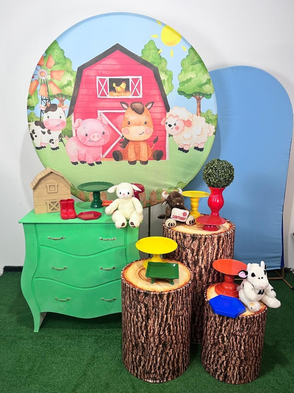 Alugue Decoração Tema Fazendinha   ( Modelo 2)  - BGI FESTAS
