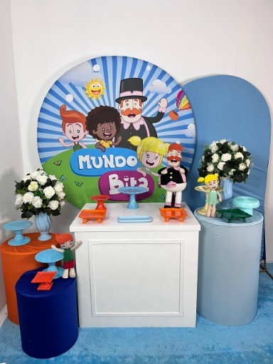 Alugue Decoração Tema Mundo Bita (Modelo 2) - BGI FESTAS