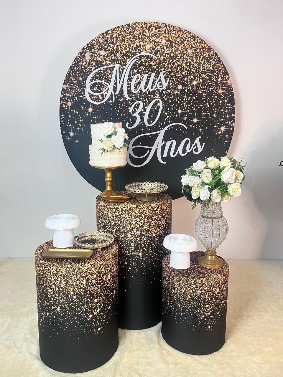 Alugue Decoração Tema Meus 30 Anos Preto (Modelo)       - BGI FESTAS