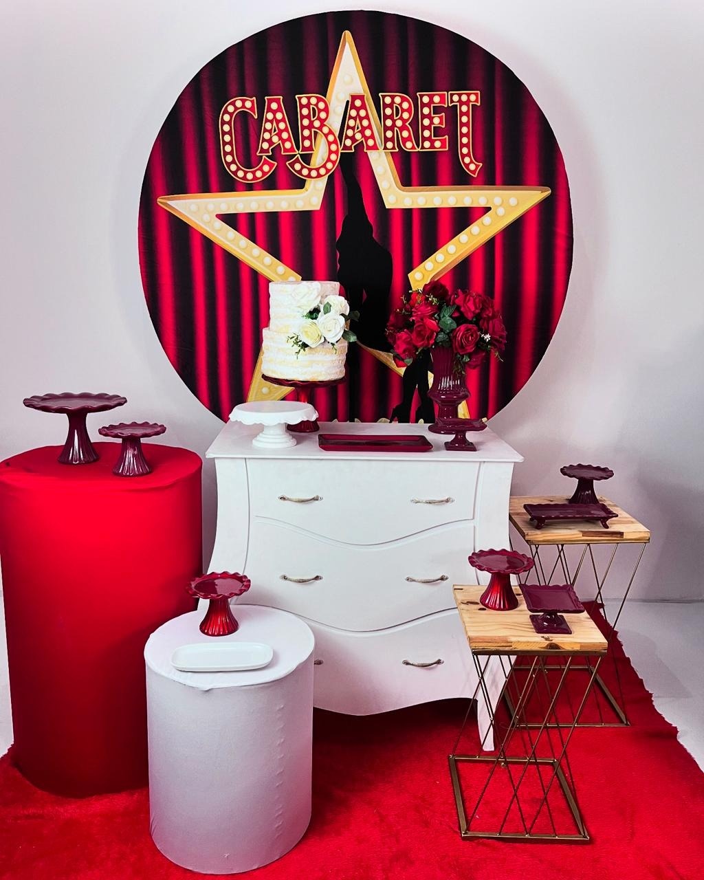 Alugue Decoração Tema Cabaré   (Modelo 2 )             - BGI FESTAS