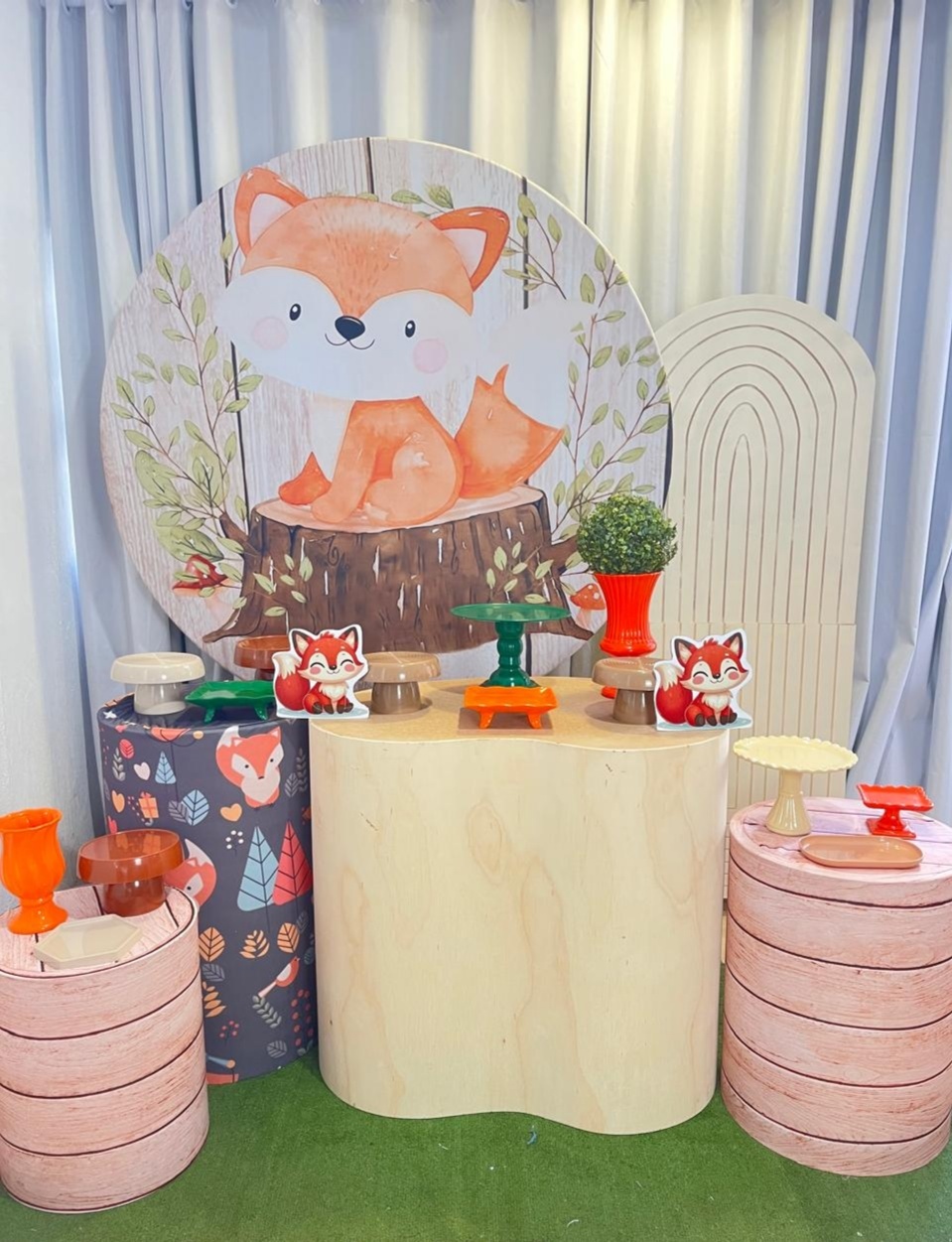 Alugue Decoração Tema Raposa ( Modelo 2) - BGI FESTAS