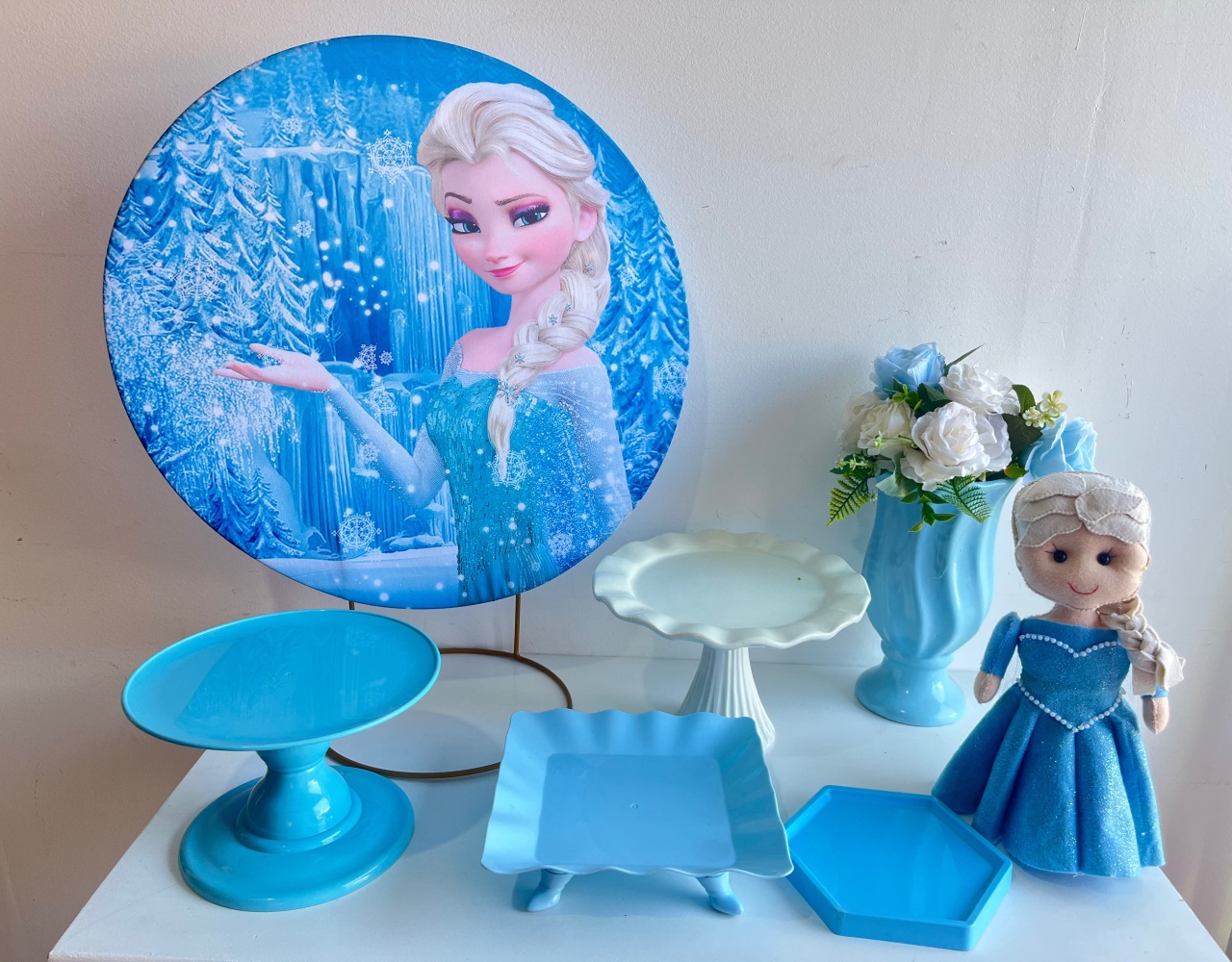 Festa Na Mesa Frozen - BGI FESTAS