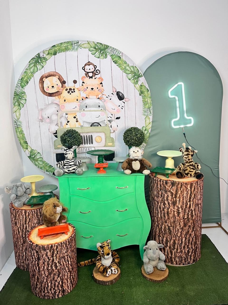 Alugue Decoração Tema Safari  ( Modelo 5 )       - BGI FESTAS