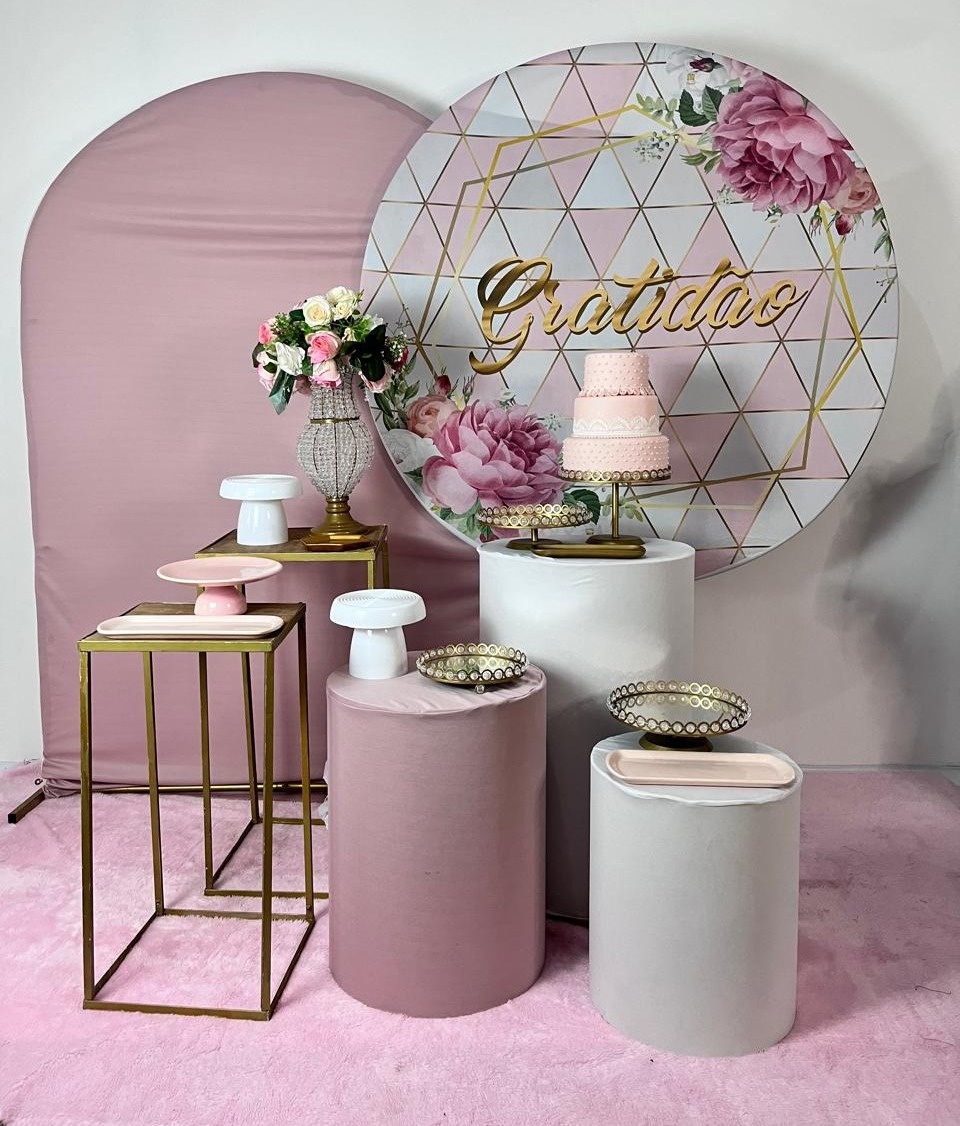 Alugue Decoração Tema Gratidão Rosa  (Modelo 2)      - BGI FESTAS