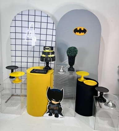 Alugue Decoração Tema Batman  (Modelo 3)     - BGI FESTAS