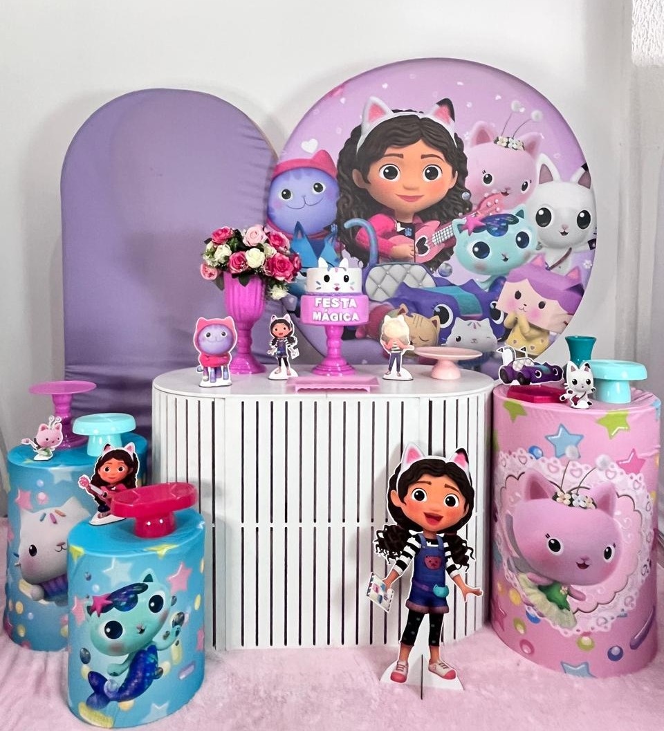 Alugue Decoração Tema Casa Magica da Gabi  ( Modelo 2 )    - BGI FESTAS