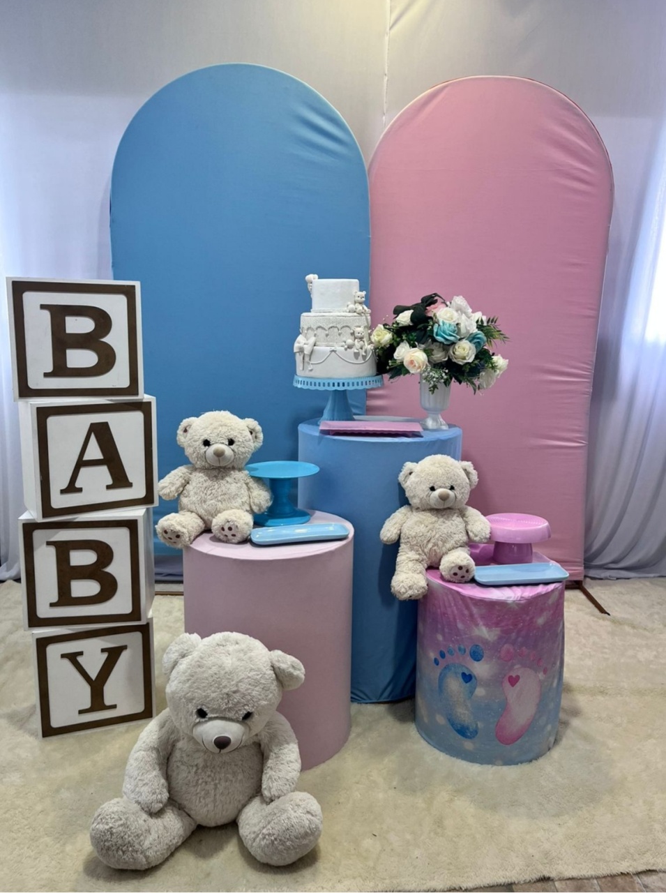 Alugue Decoração Tema Chá Revelação Azul E Rosa  (Modelo 2) - BGI FESTAS