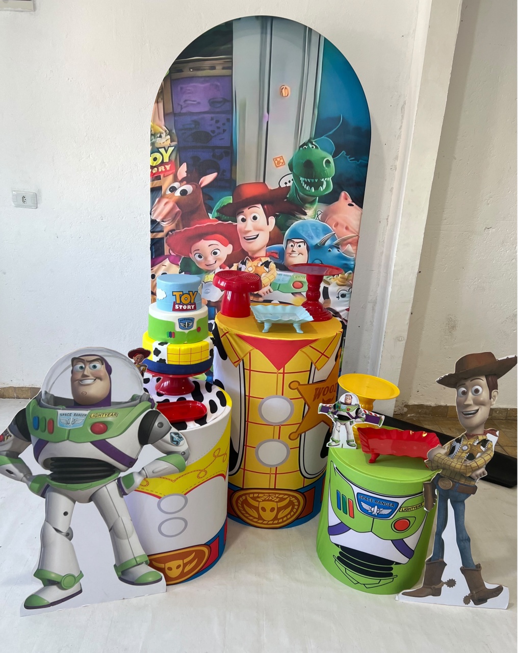 Alugue Decoração Tema Toy Story (Modelo 1) - BGI FESTAS