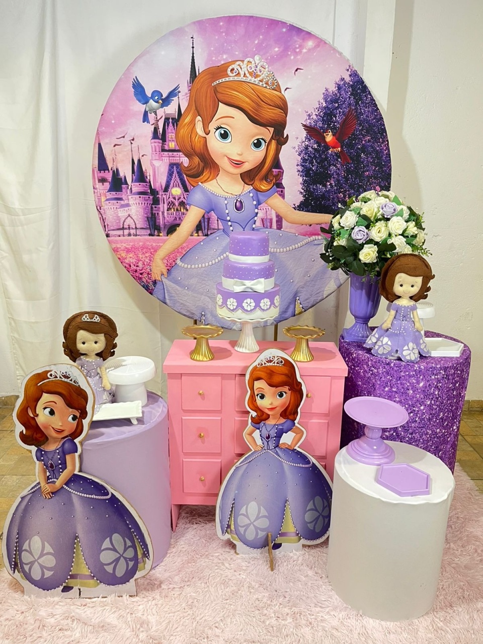 Alugue Decoração Tema Princesa Sofia ( Modelo 2 )   - BGI FESTAS