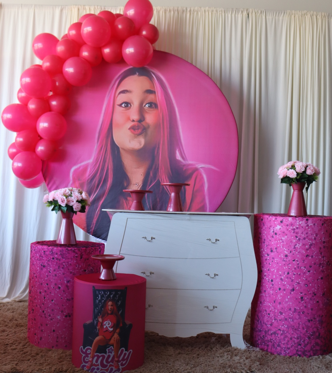 Tema Emily Vick  - belas festa 