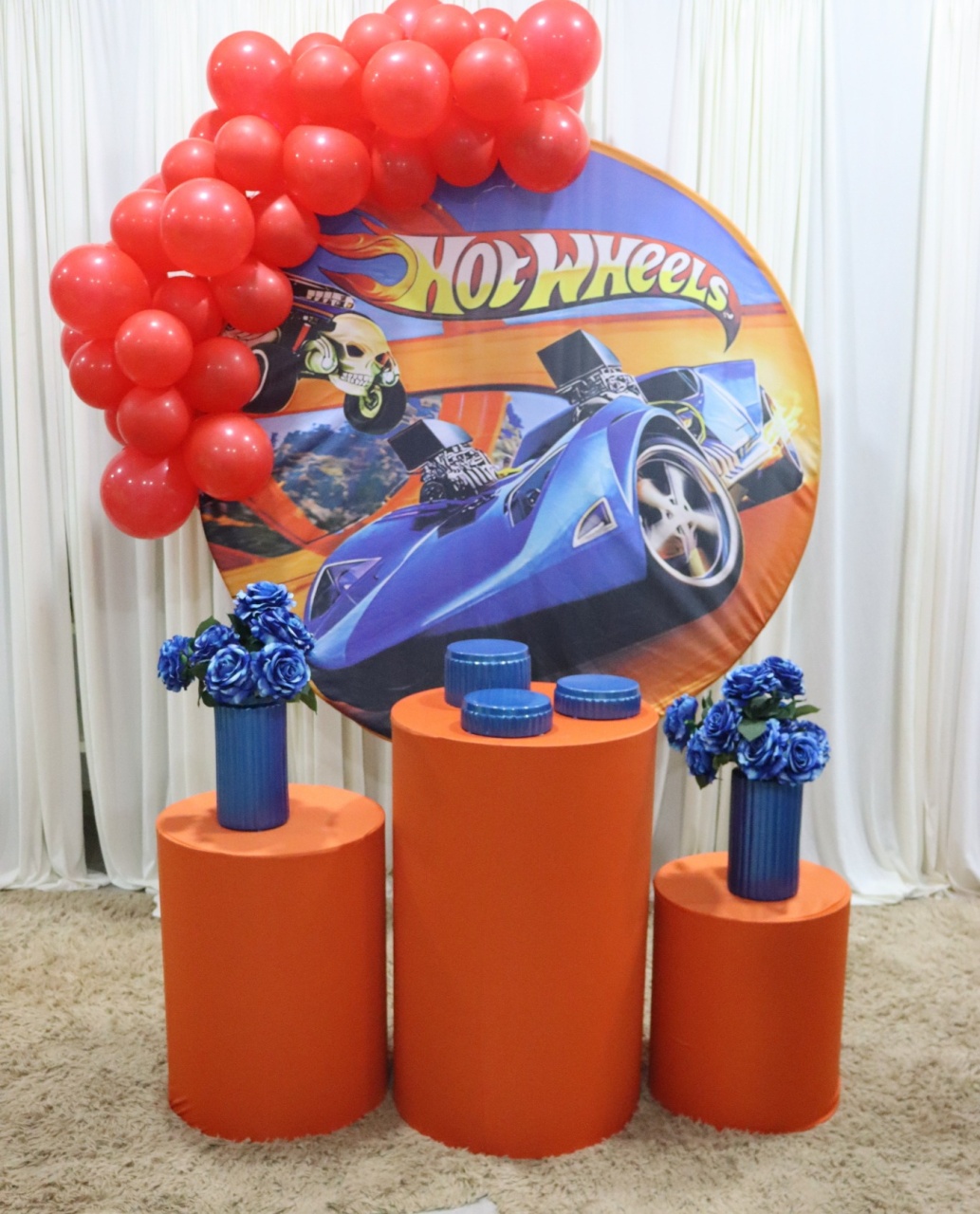 Tema Hotwheels - belas festa 