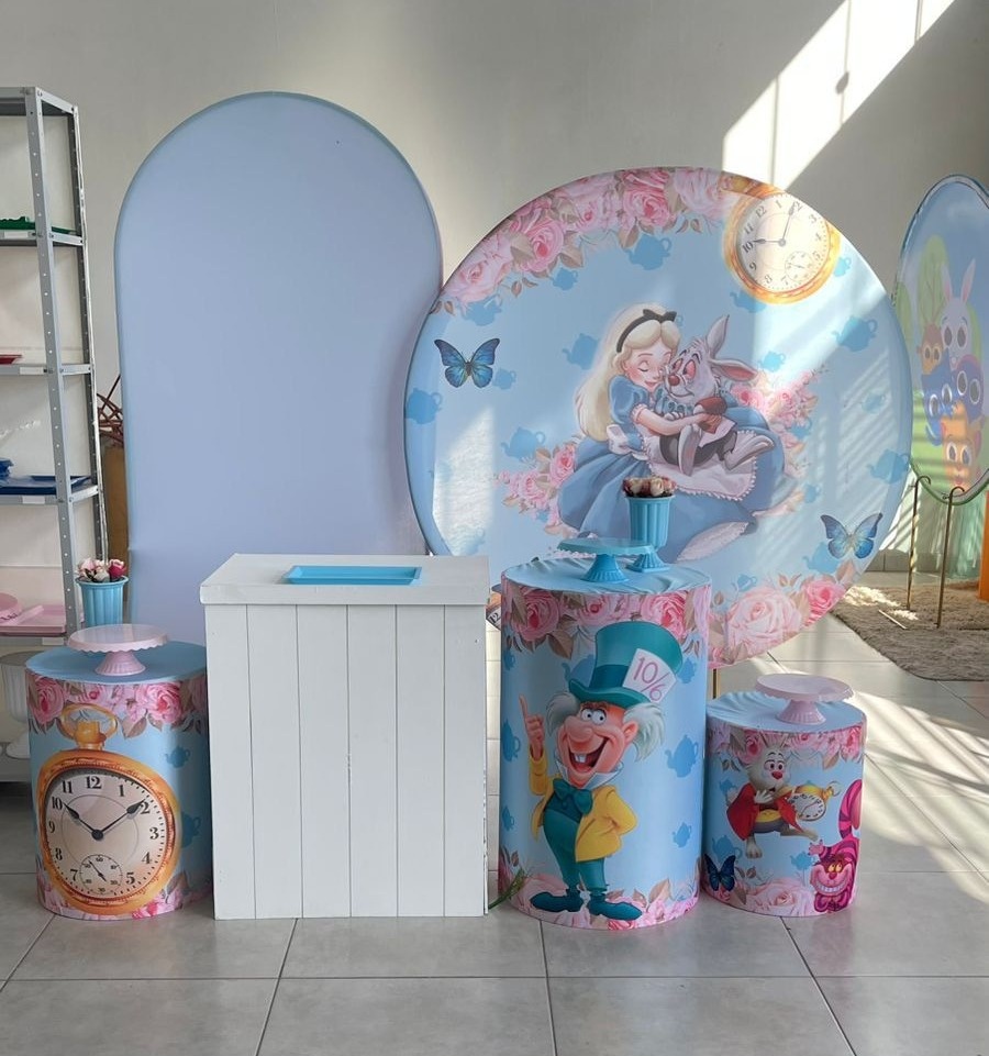 Kit G Alice No Pais das Maravilhas Com Balão - labeladecor
