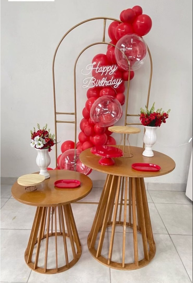 Kit Painel Vasado Vermerlho Com Balão - labeladecor