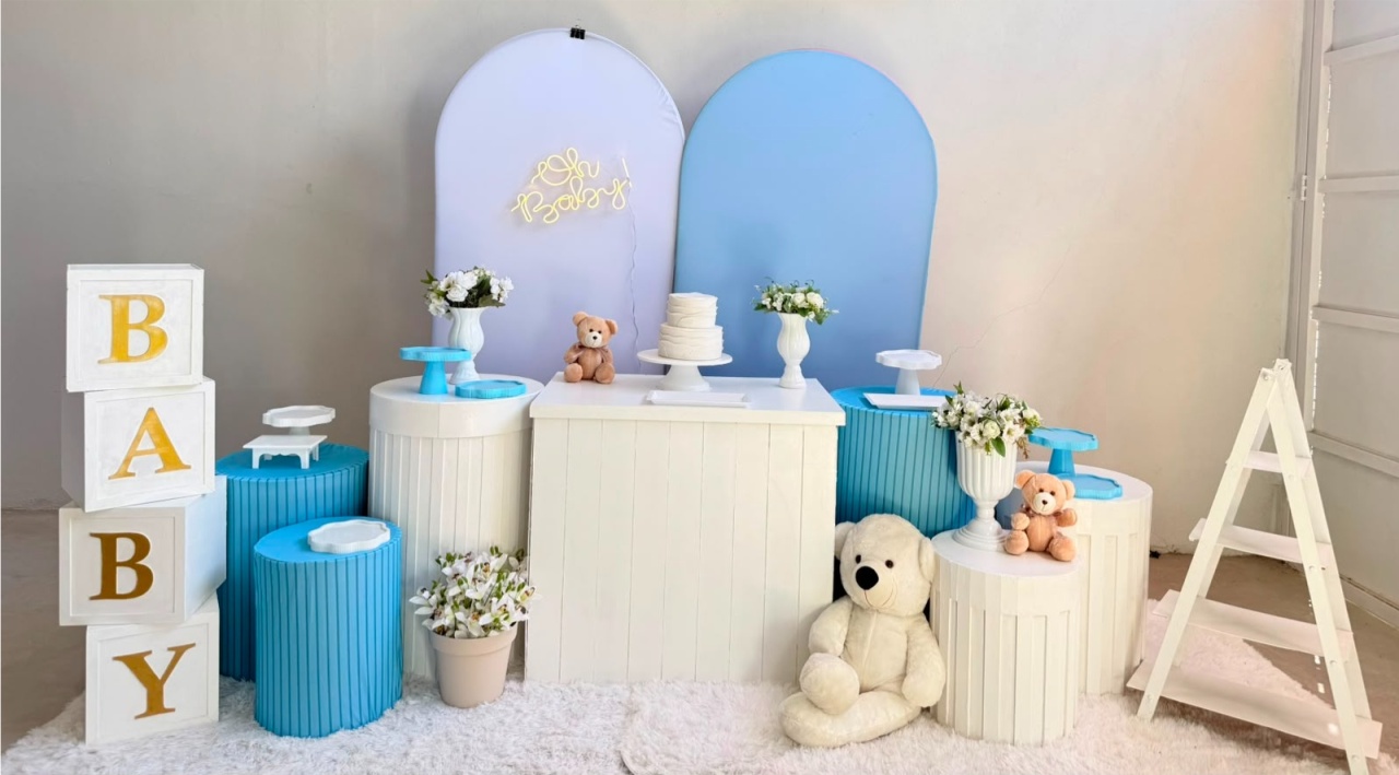 Kit G1 Romano Azul E Branco Chá de Bb Com Balão - labeladecor