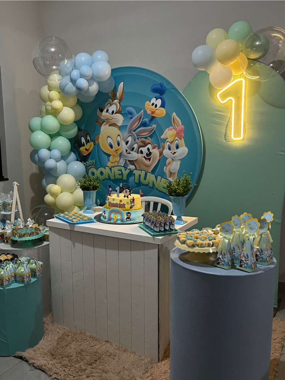 Kit Gg Baby Looney Tunes - labeladecor
