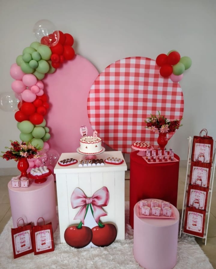 Kit Gg Cereja Com Balão - labeladecor