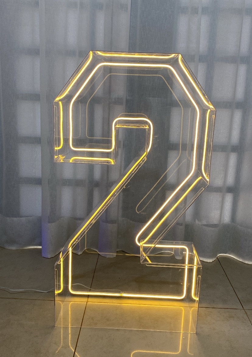 Número 2 de Acrílico  - Balões decor