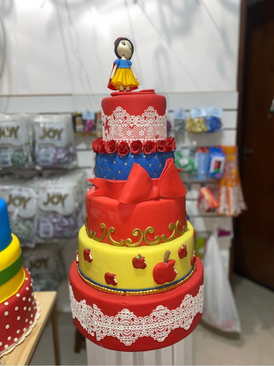 Bolo da Branca de Neve - Balões decor