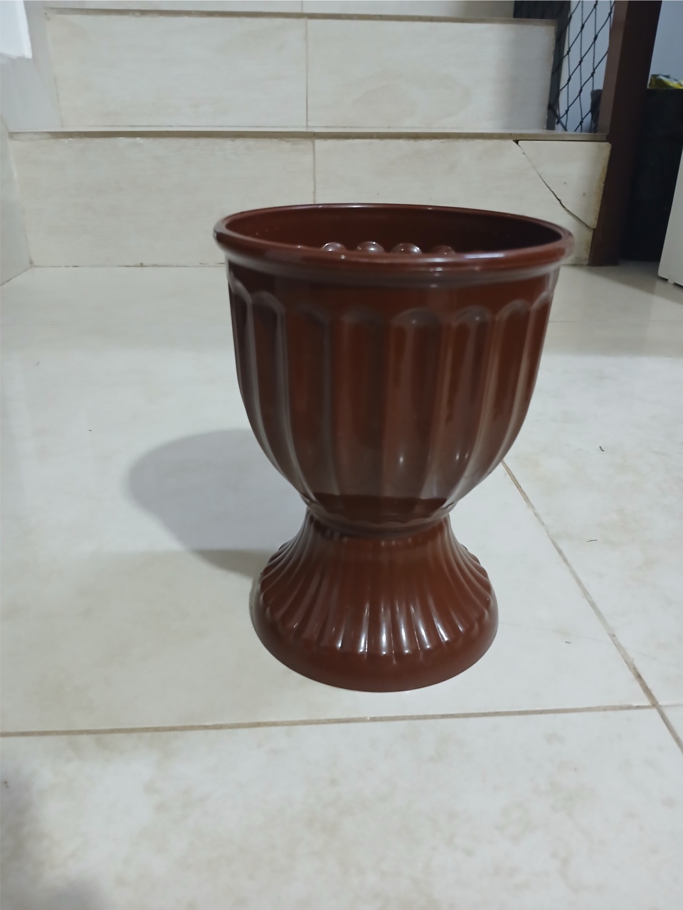 Jarro Marrom de Plástico - Balões decor
