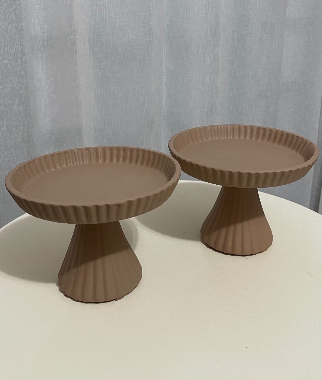 Boleira Pequena Bege de Cêramica  - Balões decor