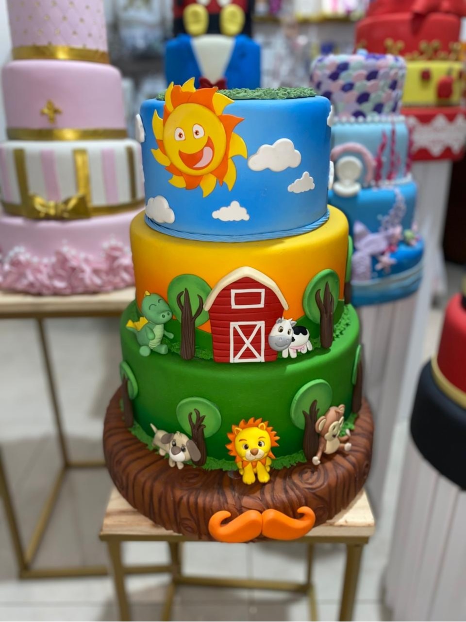 Bolo da Fazendinha - Balões decor