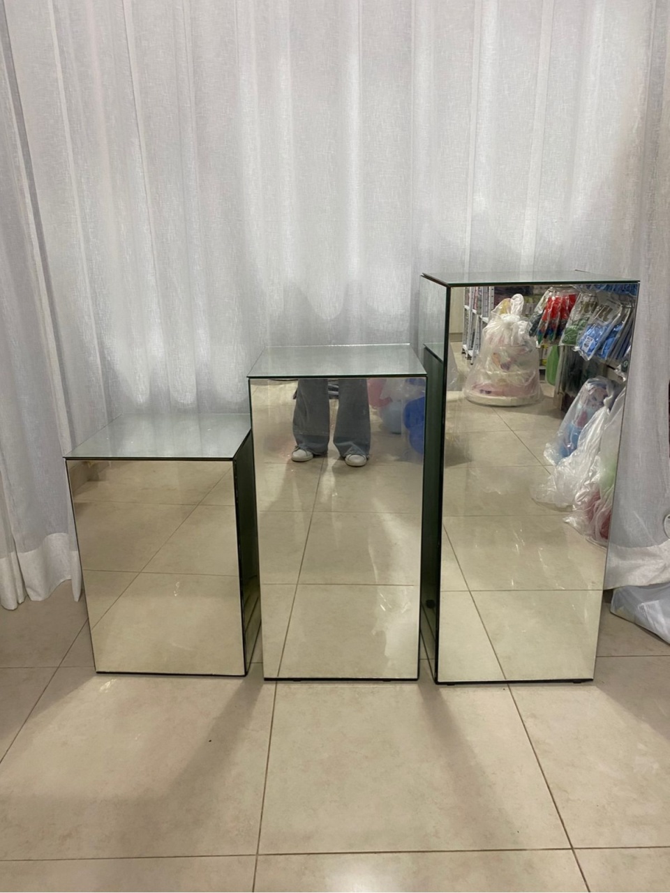 Trio Espelhado Cubo - Balões decor