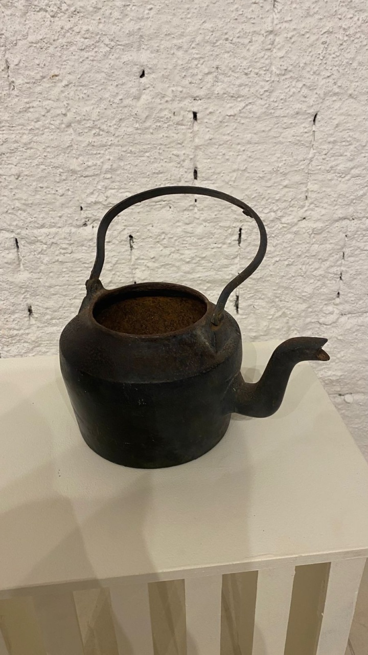 Chaleira Antiga de Ferro - Balões decor