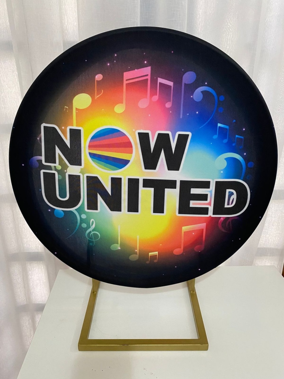 Painel Now United - Balões decor