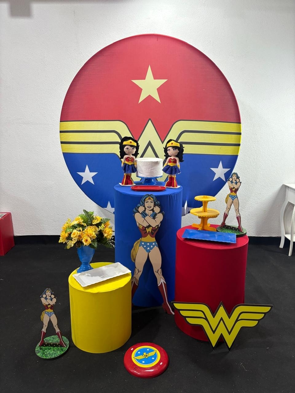 Mulher Marvilha Infantil - Bronze - 1    - PEGUE E MONTE CLOTILDE ALBA