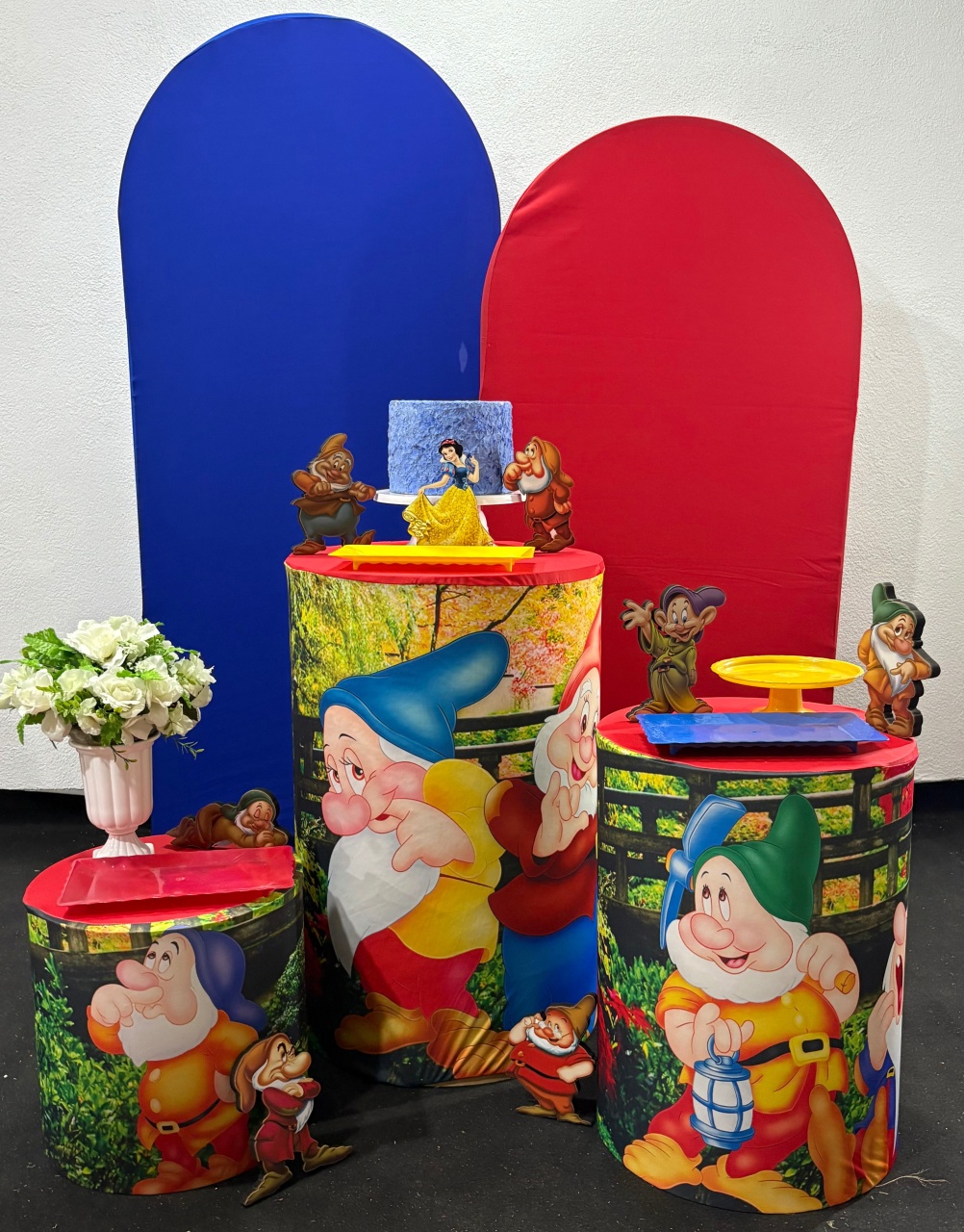 Branca de Neve E Os Sete Anoes Composiçao - PEGUE E MONTE CLOTILDE ALBA