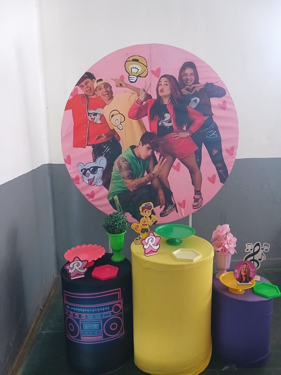 Kit Pegue E Monte Turma dos Rosas  2 - Dadule decor