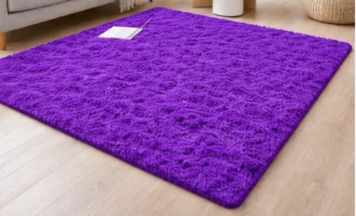 Tapete Peludo Roxo - maedecorapegueemonte