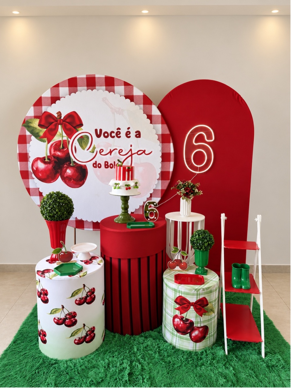 Cerejinha Vermelha M - maedecorapegueemonte