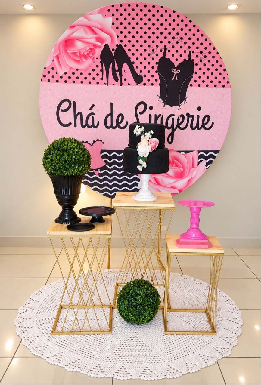 Chá de Lingerie Com Mesas de Ferro - maedecorapegueemonte