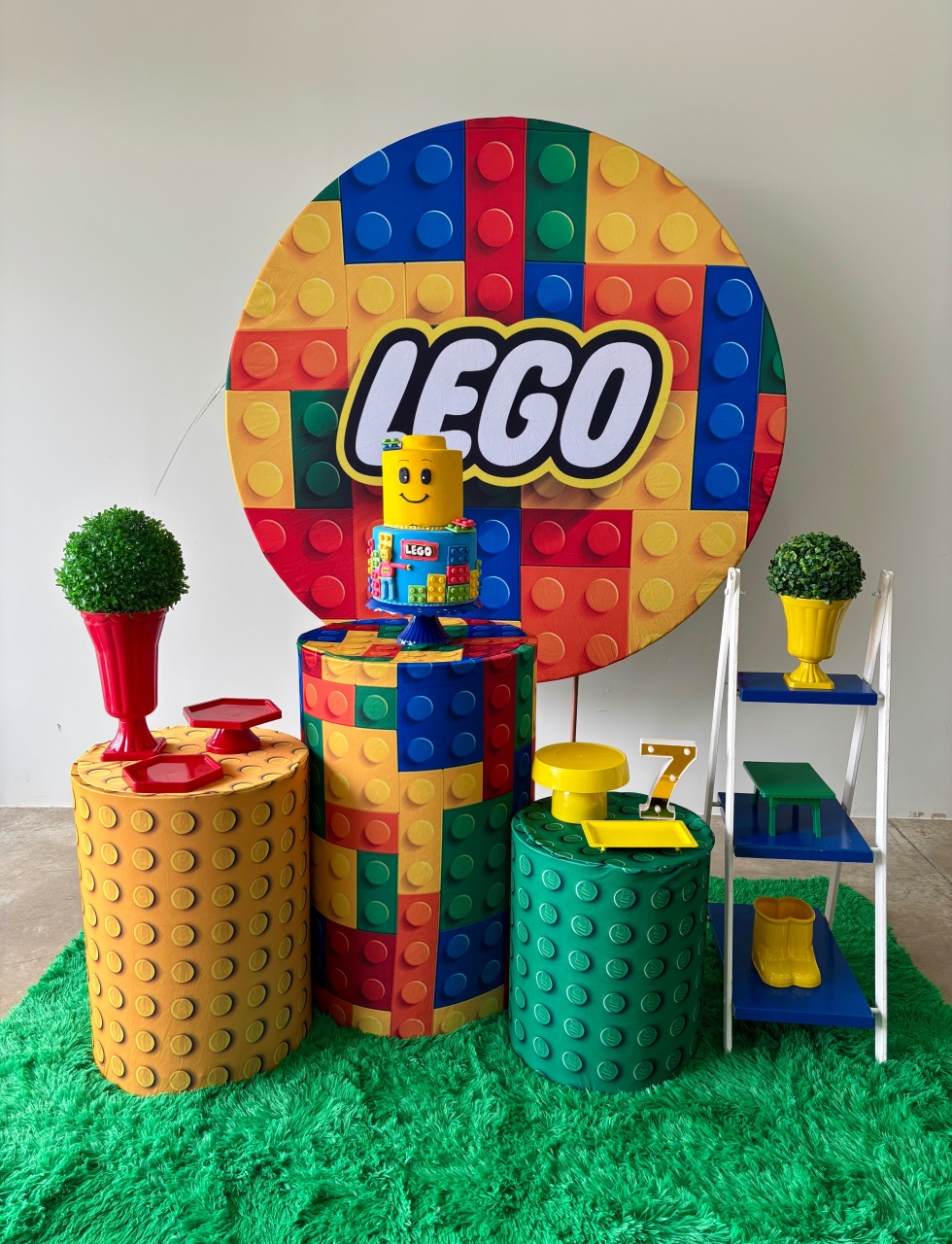 Lego  - maedecorapegueemonte