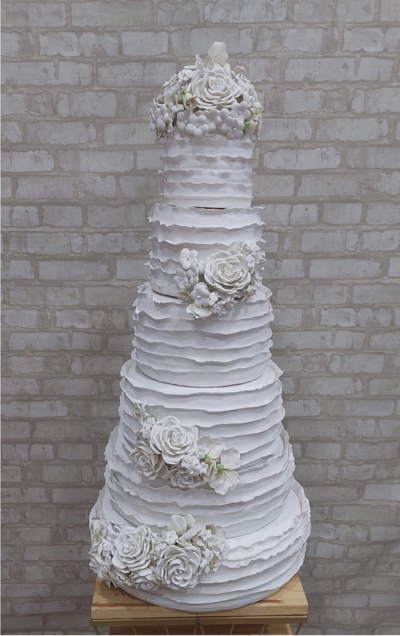 Bolo Fake Casamento - maedecorapegueemonte
