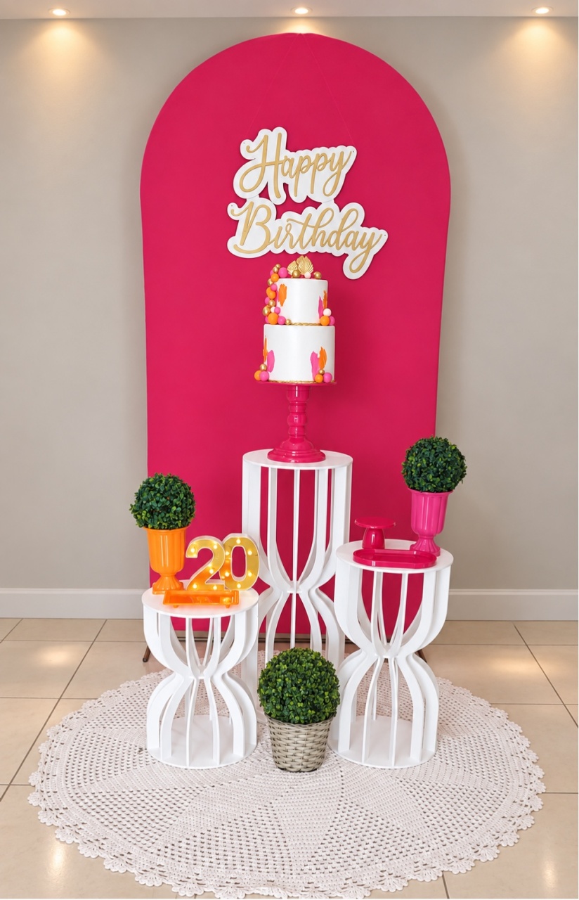 Pink Com Mesas Ampulhetas - maedecorapegueemonte