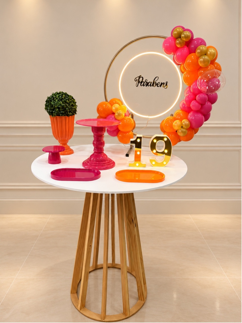 Kit Luxo Laranja Com Pink - maedecorapegueemonte