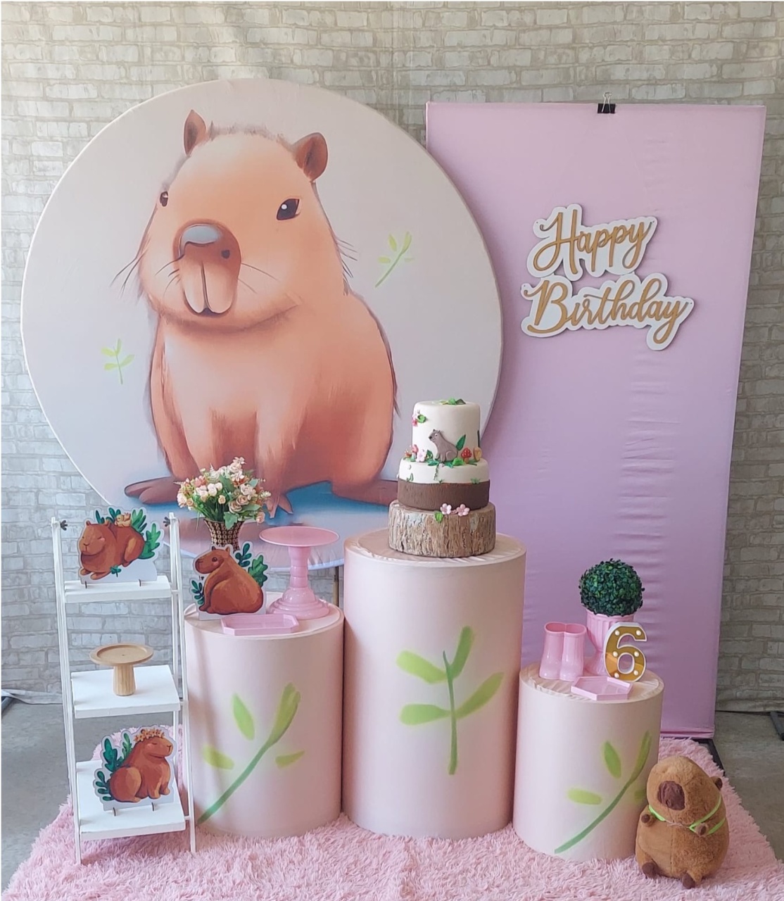 Capivara Menina M - maedecorapegueemonte