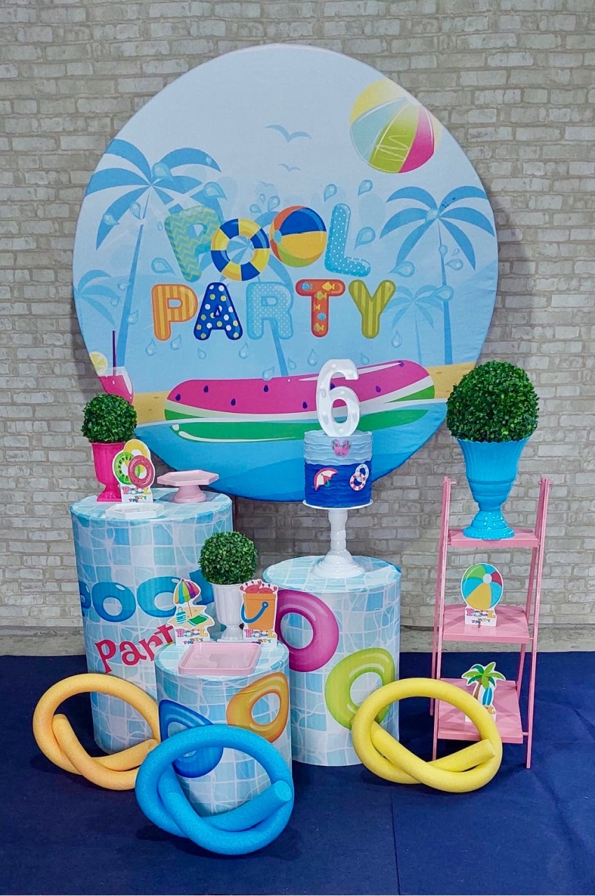 Pool Party - maedecorapegueemonte