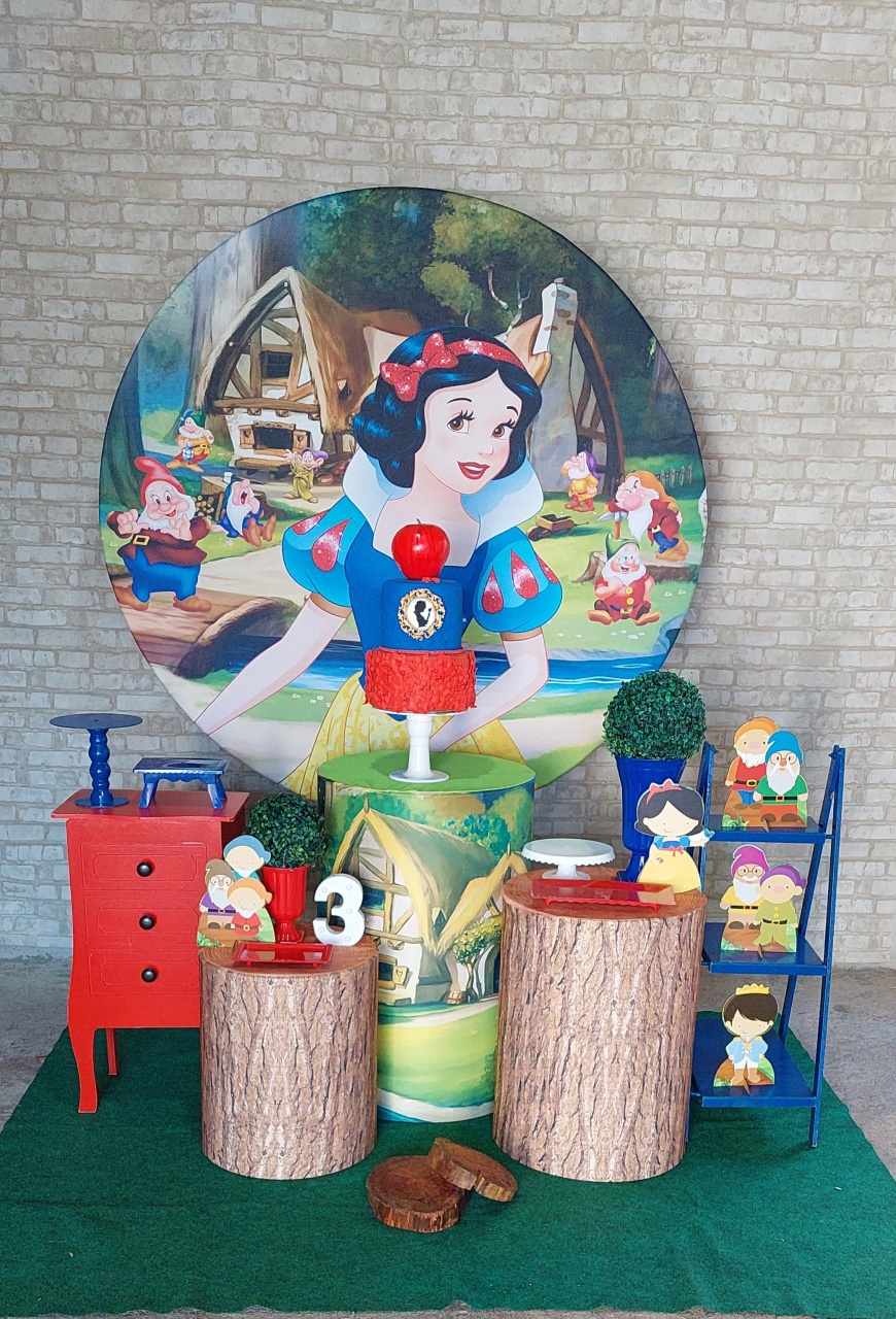 Branca de Neve M - maedecorapegueemonte