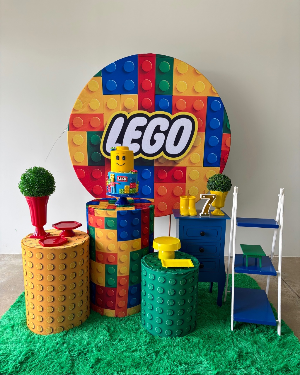 Lego M - maedecorapegueemonte