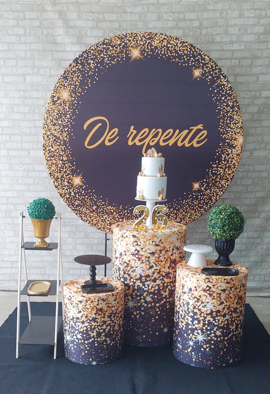 de Repente Preto Com Dourado  - maedecorapegueemonte