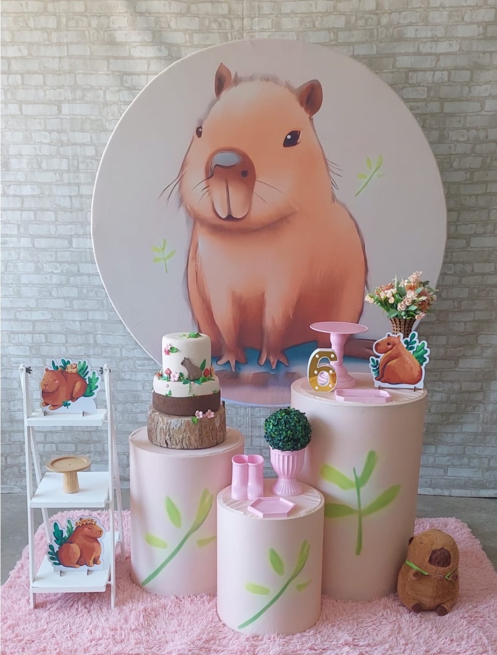 Capivara Menina - maedecorapegueemonte