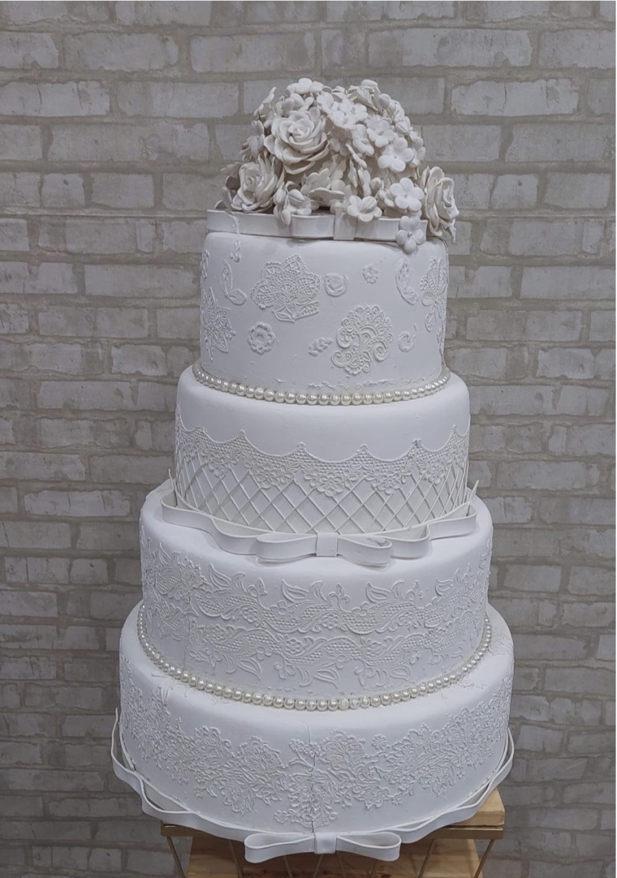 Bolo Fake Casamento. - maedecorapegueemonte